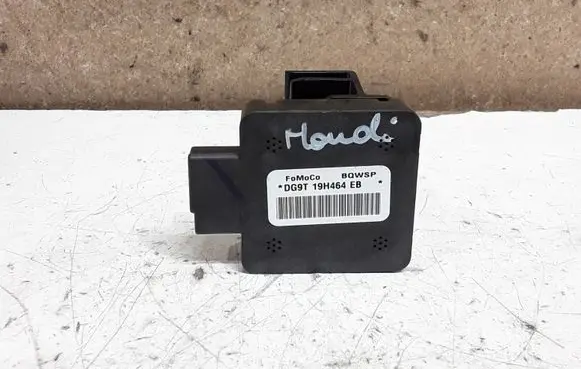 Antenna control unit