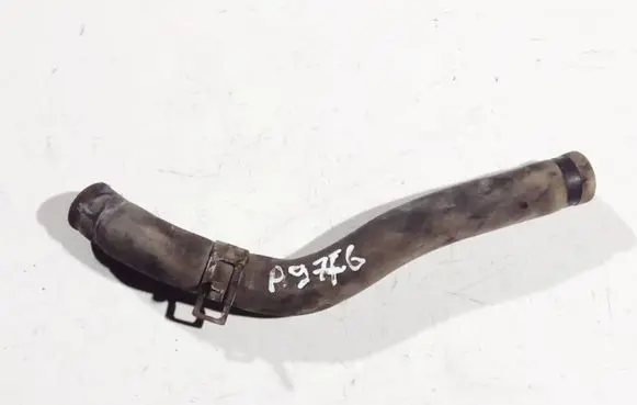 Toyota Avensis T220 Engine coolant pipe/hose