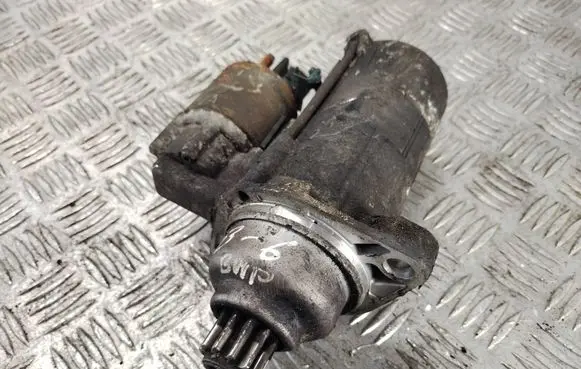 Volkswagen PASSAT B6 Starter motor 02M911023N TS18E3