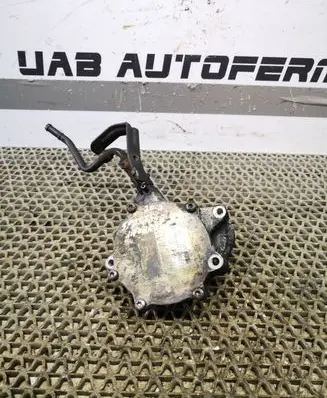 KIA Sportage Vacuum pump 288102A650