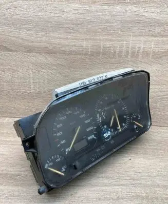Volkswagen Golf III Speedometer (instrument cluster) 1H6919033B 89652468