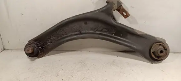 Nissan Qashqai+2 Front control arm