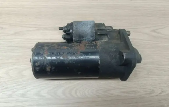 Volvo XC70 Starter motor