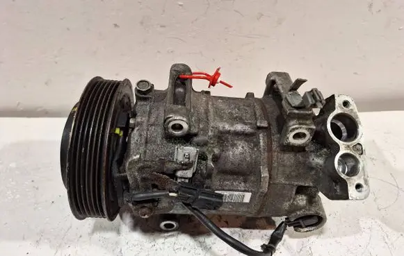 Renault Kadjar Air conditioning (A/C) compressor (pump) 926004EA0A