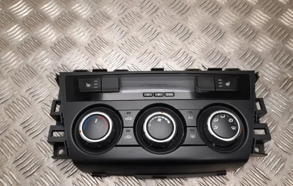 Mazda 6 Climate control unit GHP961190D