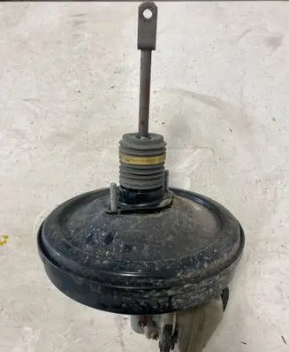 Opel Astra H Brake booster 93179175