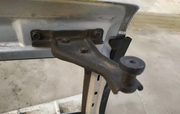Mazda 5 Sliding door trim 