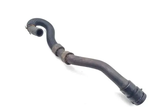 Land Rover Discovery Sport Engine coolant pipe/hose