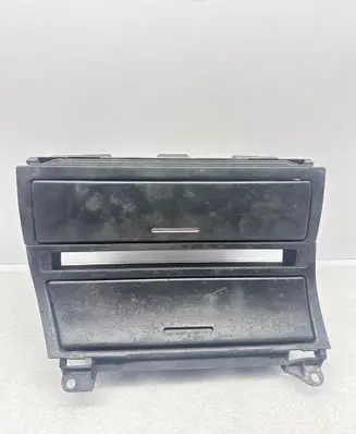BMW 3 E46 Ashtray (front) 307090800 310220000 8268888