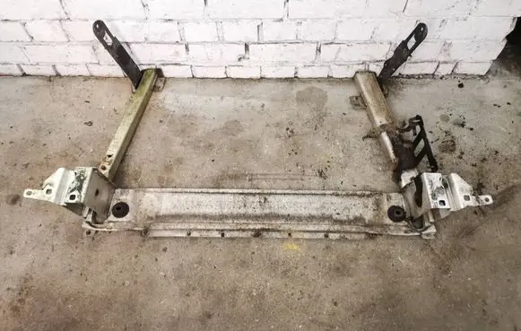 Renault Laguna III Front subframe 44F06830RA AL606035