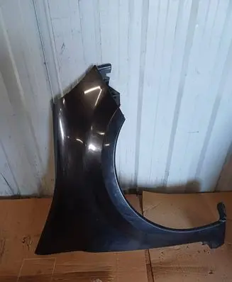 Renault Modus Fender 8200098310D
