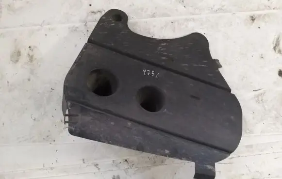 Ford Mondeo Mk III Engine splash shield/under tray 1S7111779be 1S71-11779-be