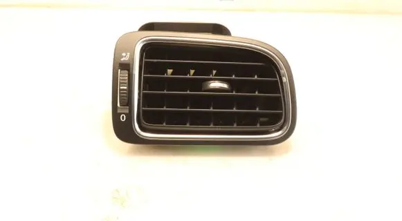 Volkswagen Polo V 6R Dashboard side air vent grill/cover trim
