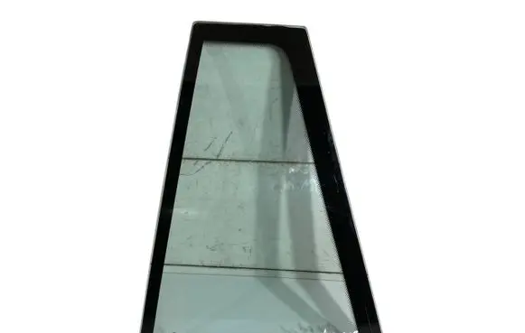 BMW 5 E39 Rear vent window glass 43R00049