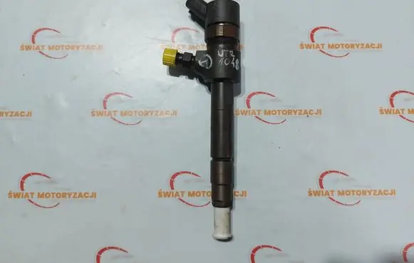 Opel Zafira B Fuel injector 0445110276