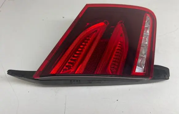 Mercedes-Benz E C207 W207 Tailgate rear/tail lights A2079063700 614451 4726913