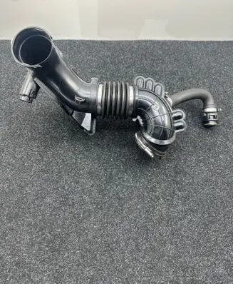 BMW 4 F36 Gran coupe Intake resonator 857399403 274233 052017