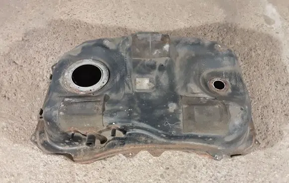 Mazda CX-7 Fuel tank 