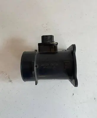 Nissan X-Trail T30 Mass air flow meter 22680 AW400 AFH6024
