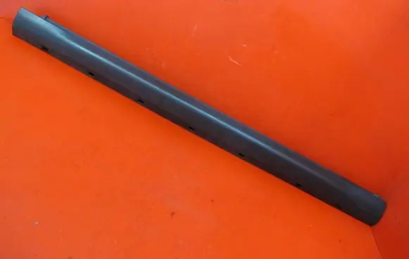 Citroen C3 Aircross Sill/side skirt trim 13473612