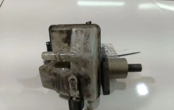 Ford Focus C-MAX Master brake cylinder 03350886401 03.3508-8640.1