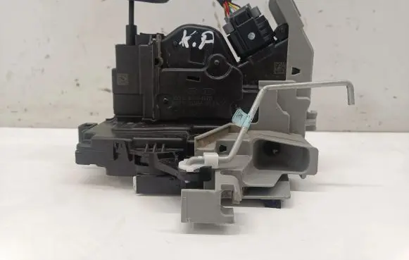 KIA Niro Front door lock 81310AT030