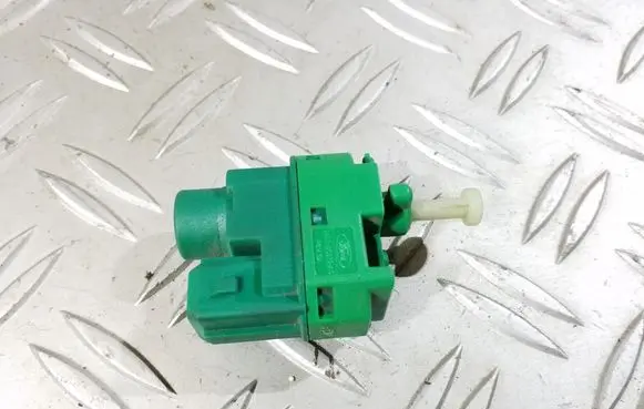 Brake pedal sensor switch