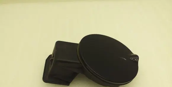 Jeep Cherokee III KJ Fuel tank cap 04674991A 4716571