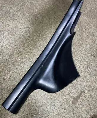 BMW 5 E60 E61 Other sill/pillar trim element 7025010