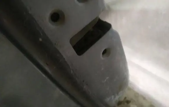 Jaguar XF Front door lock 