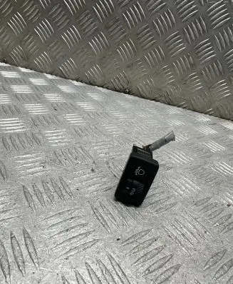 Honda CR-V Headlight level height control switch