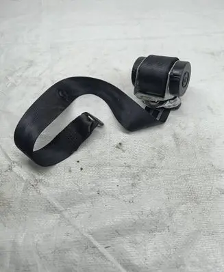 Skoda Yeti (5L) Rear seatbelt 5L6857447 615180800B