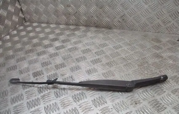 Fiat Idea Front wiper blade arm