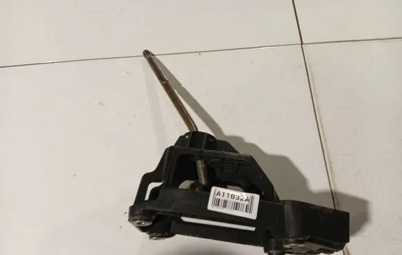 Toyota Corolla E120 E130 Gear shifter/selector 