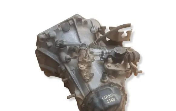 Suzuki Liana Manual 5 speed gearbox P195