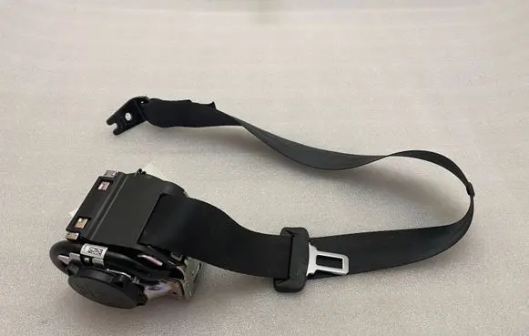 Volvo XC60 Rear seatbelt 39838359