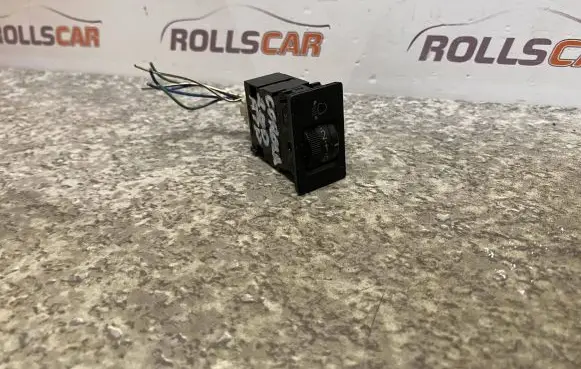 Toyota Corolla E120 E130 Headlight level height control switch