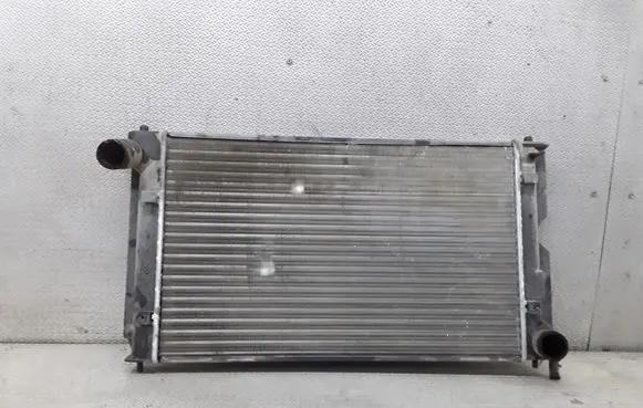 Toyota Corolla Verso E121 Coolant radiator