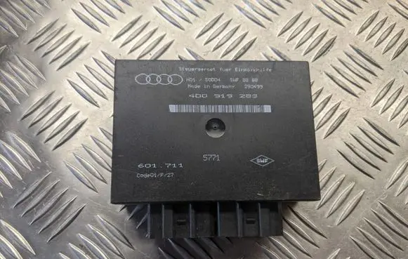 Audi A8 S8 D2 4D Parking PDC control unit/module 4D0919283