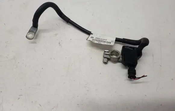 Volkswagen PASSAT B7 Negative earth cable (battery) 1K0915181F