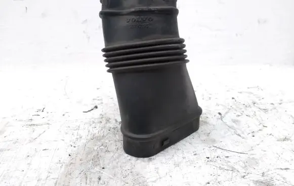 Volvo V70 Air intake duct part 30792195
