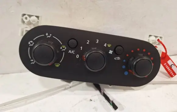 Interior fan control switch