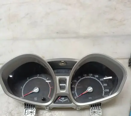 Ford Fiesta Speedometer (instrument cluster) 8A6T10849G