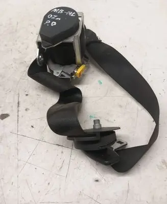 Mercedes-Benz ML W164 Front seatbelt C050101