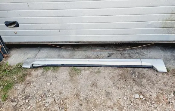 Volvo V70 Sill 30678565