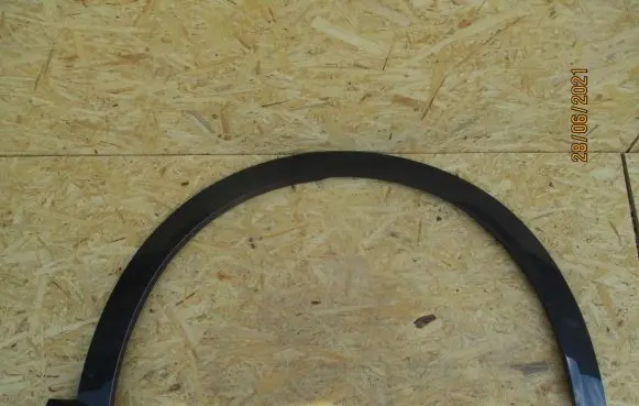 Audi e-tron Front arch trim 4KE853026E