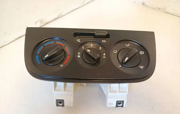Peugeot Bipper Air conditioner control unit module 30274320
