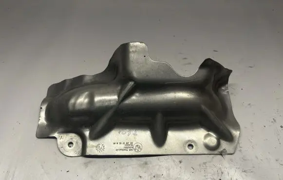 BMW M3 F80 Heat shield in engine bay 7848040 784804001