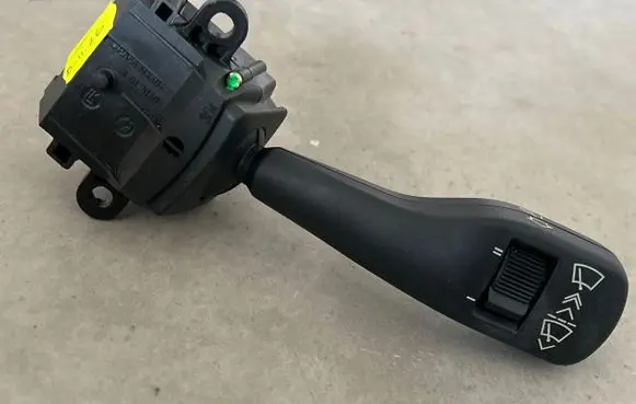 BMW 3 E46 Wiper control stalk 8363664 01204000