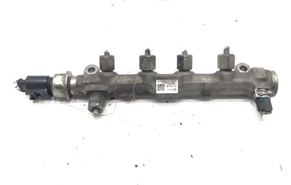 Skoda Octavia Mk3 (5E) Fuel main line pipe 04L089B
